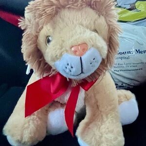 ❤️ Valentine’s Day Plush Lion – Red Bow – Soft & Gift-Ready!